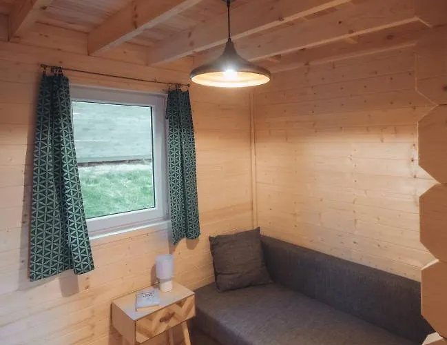 Dziewiecsil Blisko Ziemi Gory Stolowe Duszniki Zdroj 펜션 Lewin Klodzki