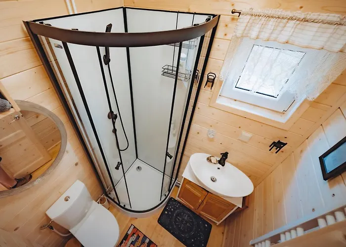 Dziewiecsil Blisko Ziemi Gory Stolowe Duszniki Zdroj 펜션 *